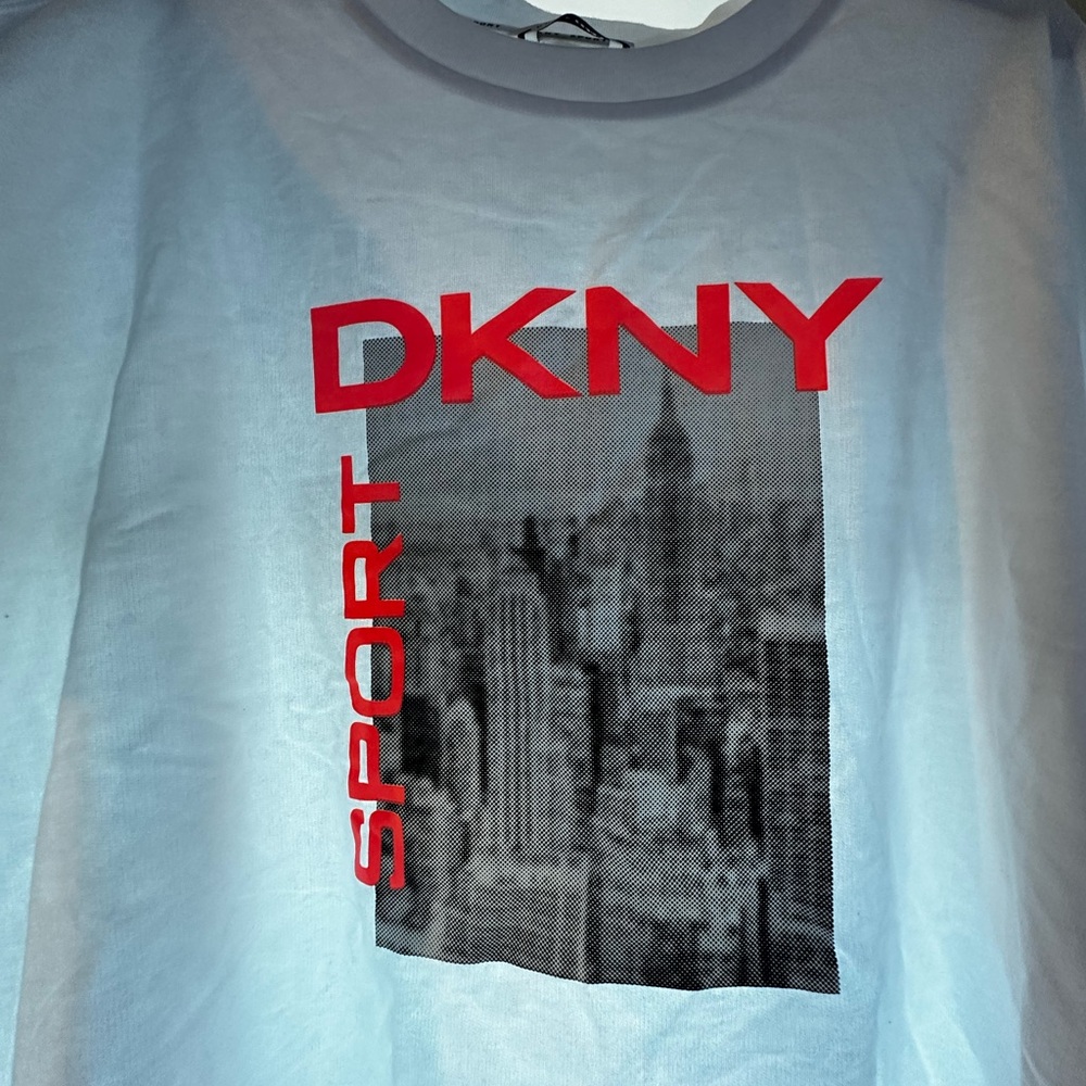 Women DKNY long sleeve t-shirt